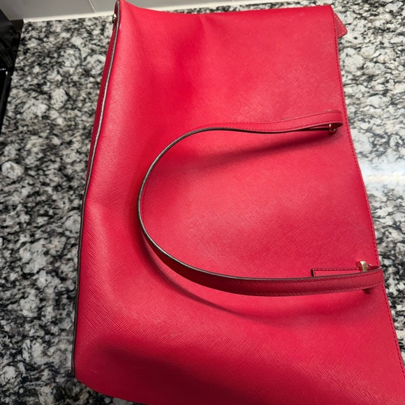 Kate Spade New York Cedar Street Harmony Tote Tomato Red - Picture 4 of 7